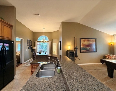 8317 9th Avenue Terrace Nw - Photo Thumbnail 36