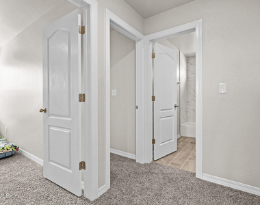 7437 Schweitz Court - Photo Thumbnail 10