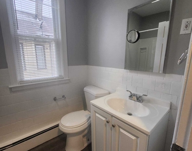22-24 Brown Street - Photo Thumbnail 7