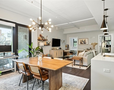 2545 Penn Avenue - Photo Thumbnail 1