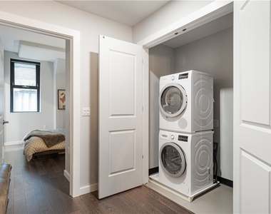 2545 Penn Avenue - Photo Thumbnail 12