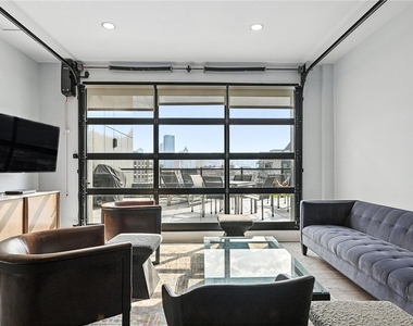 2545 Penn Avenue - Photo Thumbnail 24