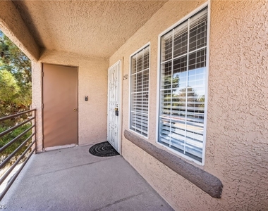 3450 Erva Street - Photo Thumbnail 3