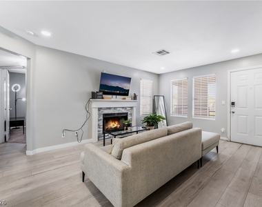 3450 Erva Street - Photo Thumbnail 7