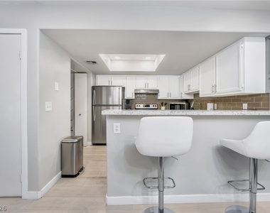 3450 Erva Street - Photo Thumbnail 16