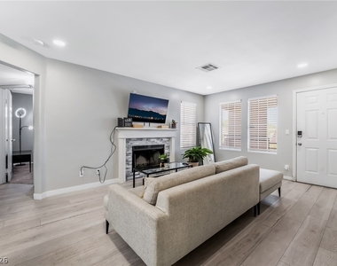 3450 Erva Street - Photo Thumbnail 8
