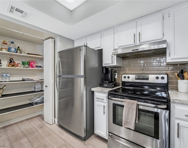 3450 Erva Street - Photo Thumbnail 20