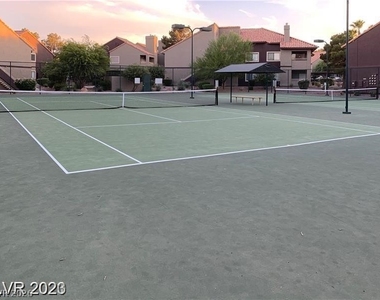 5062 S Rainbow Boulevard - Photo Thumbnail 14