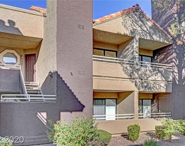 5062 S Rainbow Boulevard - Photo Thumbnail 1