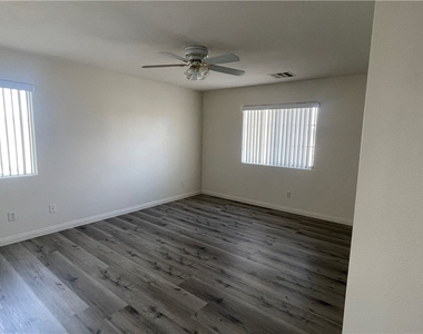 3107 Lenoir Street - Photo Thumbnail 17
