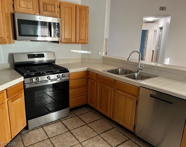2025 Big Bend Way - Photo Thumbnail 10