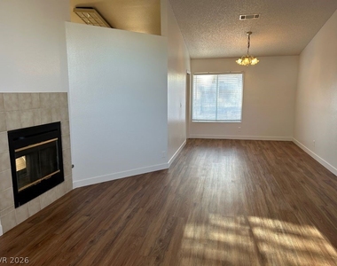 2025 Big Bend Way - Photo Thumbnail 2