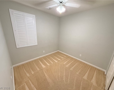 364 Moon Aura Avenue - Photo Thumbnail 16