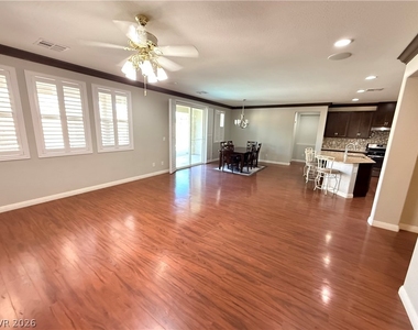 364 Moon Aura Avenue - Photo Thumbnail 21