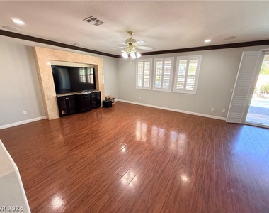 364 Moon Aura Avenue - Photo Thumbnail 20