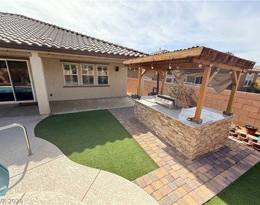364 Moon Aura Avenue - Photo Thumbnail 4