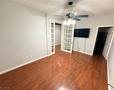 364 Moon Aura Avenue - Photo Thumbnail 18