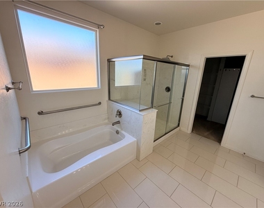 364 Moon Aura Avenue - Photo Thumbnail 30