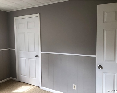200 Koenig Road - Photo Thumbnail 18