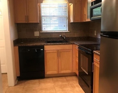 1055 Baxter Street - Photo Thumbnail 3