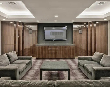 350 West 37th Street - Photo Thumbnail 8