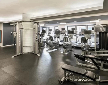 350 West 37th Street - Photo Thumbnail 9