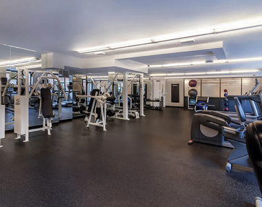 505 West 54th Street - Photo Thumbnail 6