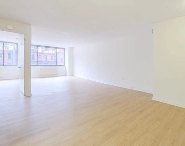 505 West 54th Street - Photo Thumbnail 3