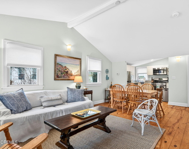 77 Abbott Avenue - Photo Thumbnail 7