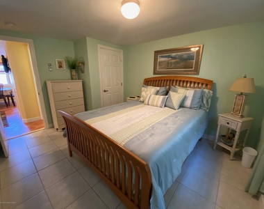 703 Sw Central Avenue - Photo Thumbnail 6