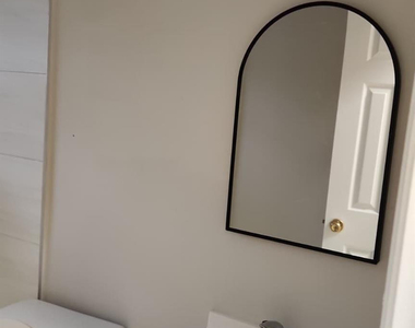 1104 State Street - Photo Thumbnail 2
