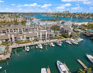 16 Portside Drive - Photo Thumbnail 5