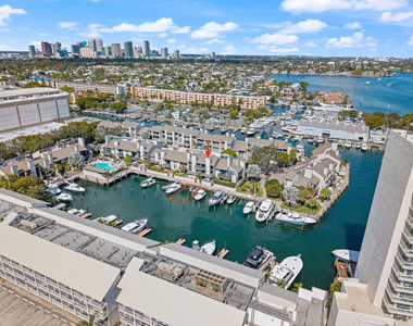 16 Portside Drive - Photo Thumbnail 9