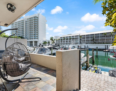 16 Portside Drive - Photo Thumbnail 32
