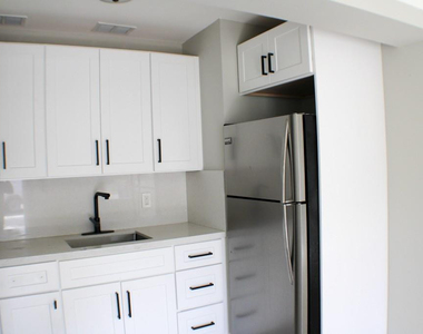 341 Sw 21st Street - Photo Thumbnail 3