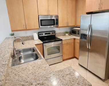 2521 Nw 31st Court - Photo Thumbnail 1