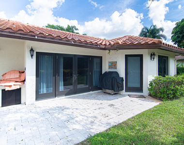 8208 Twin Lake Drive - Photo Thumbnail 43
