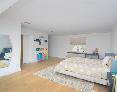 8208 Twin Lake Drive - Photo Thumbnail 7
