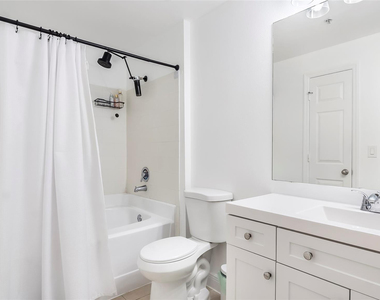 533 Ne 3rd Avenue - Photo Thumbnail 12