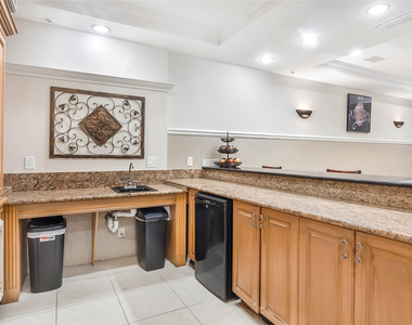 533 Ne 3rd Avenue - Photo Thumbnail 21