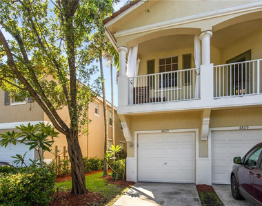 4809 N Wickham Circle - Photo Thumbnail 18