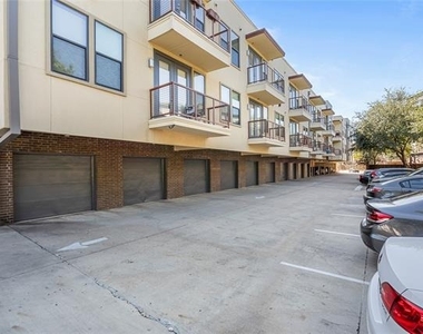 1965 Matilda Street - Photo Thumbnail 12