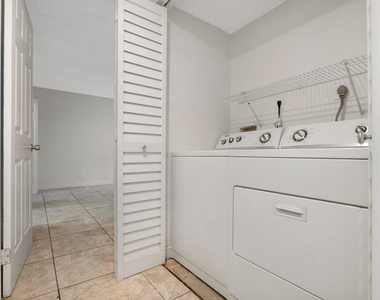 7640 Westwood Drive - Photo Thumbnail 28