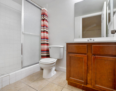 7640 Westwood Drive - Photo Thumbnail 34