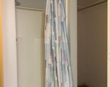 1602 W Elm Street - Photo Thumbnail 19