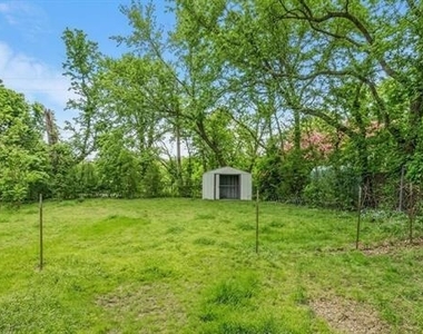 1602 W Elm Street - Photo Thumbnail 27