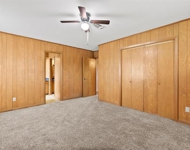 706 S Manson Street - Photo Thumbnail 19