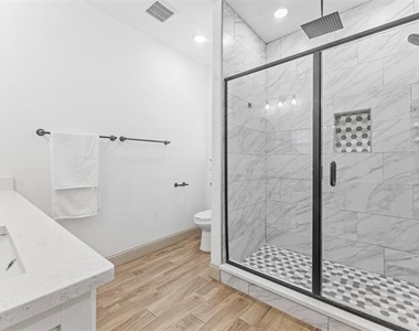 4801 Shackleford Street - Photo Thumbnail 20