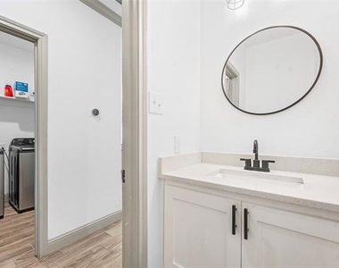 4801 Shackleford Street - Photo Thumbnail 11