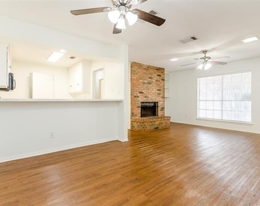900 Milby Road - Photo Thumbnail 9